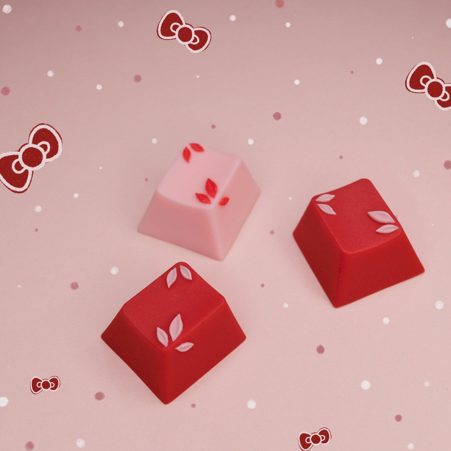 hello kitty red & pink rakuyō set